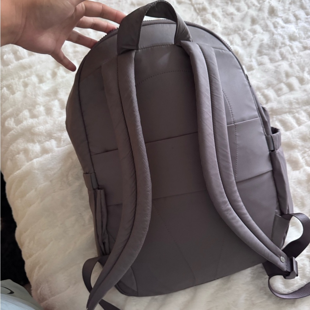 lululemon athletica Backpack - Picture 3 of 3